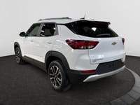 Welcome to Capital GMC! Check out this vehicle's pictures, features, options and specs, and let us k... (image 2)