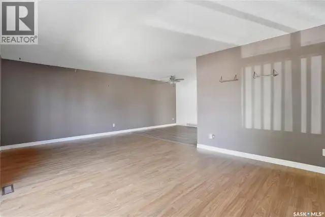 119 - 121 Olmstead ROAD Saskatoon, Saskatchewan in Houses for Sale in Saskatoon - Image 29