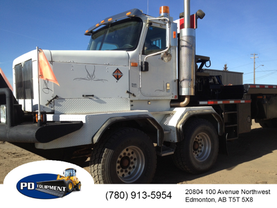 2003 International 5600 Paystar T/A T/A Oilfield Bed Truck Caterpillar C15 engine 18 speed trans 2 s...