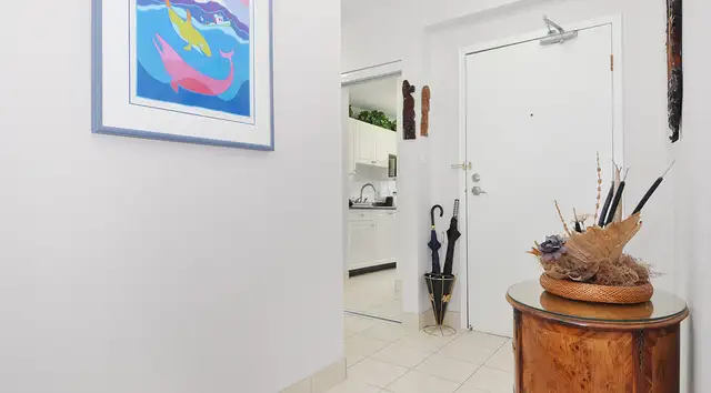 Marlborough Tower - 2 Bedroom Apartment for Rent in Long Term Rentals in Vancouver - Image 13