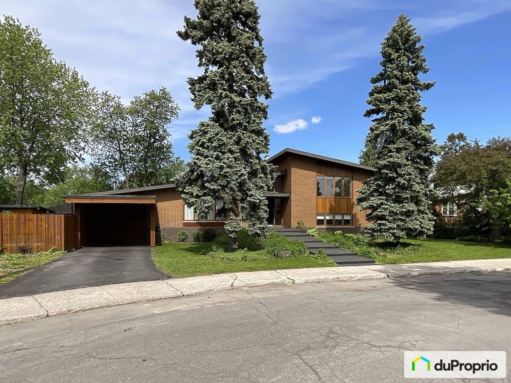 $1,398,000 - Bungalow for sale in Longueuil (Vieux-Longueuil) — photo 2