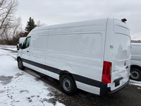 CAN FINANCE OR LEASE, 2025 MERCEDES SPRINTER 2500 HIGH ROOF CARGO VAN, Clean White Exterior with Gra... (image 3)