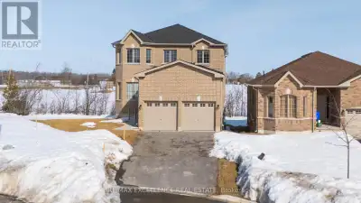 6 BURROWS COURT Kawartha Lakes (Ops), Ontario