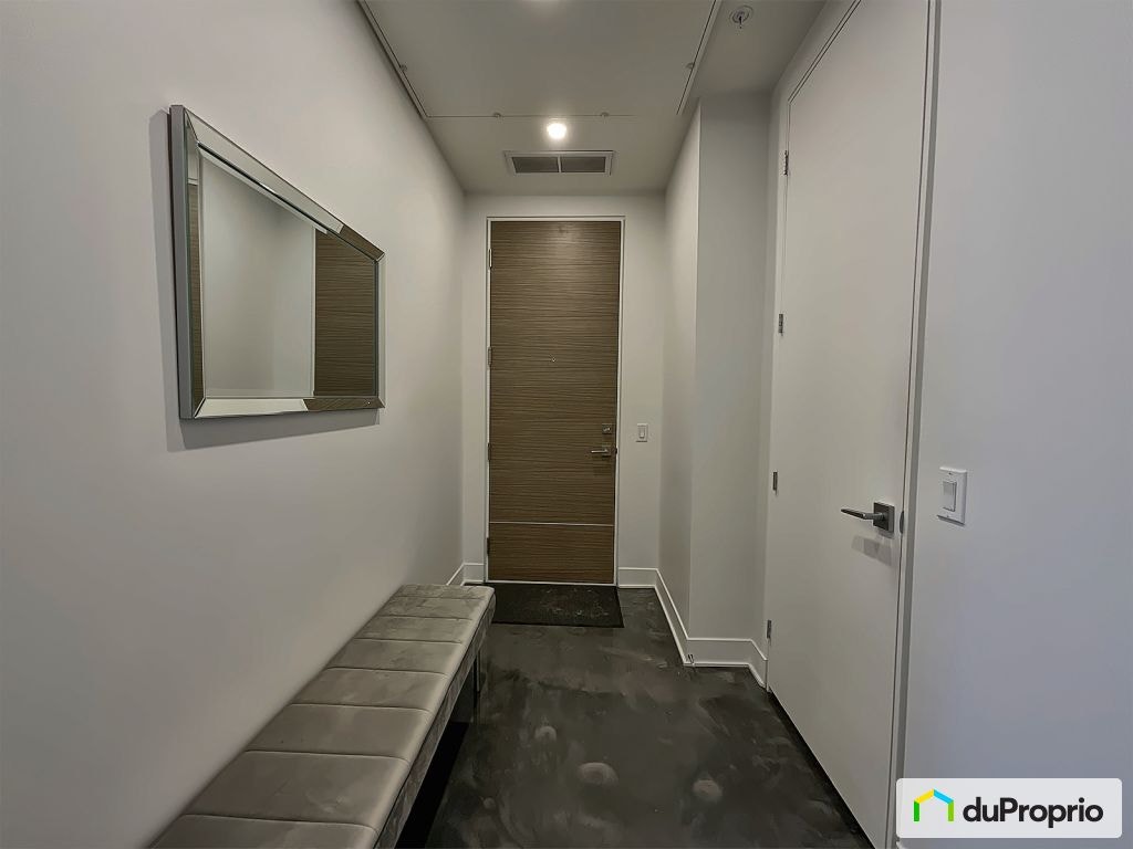 $474,900 - Condominium for sale in Rosemere — photo 2