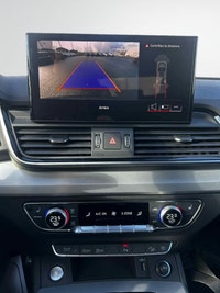 2023 Audi Q5, never been in an accident, comes with 2 keys and is eligible for the Audi Certified:pl... (image 9)