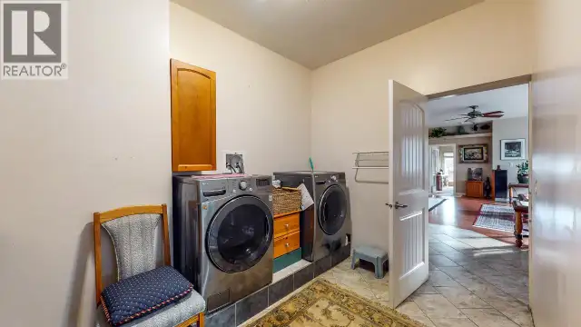 7231 ISLAND Road Oliver, British Columbia in Houses for Sale in Penticton - Image 27