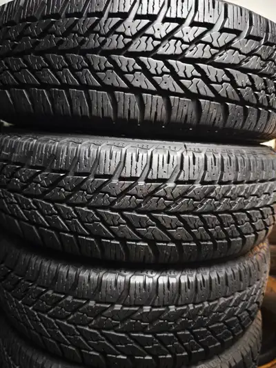 WINTER FOUR 95% NEW GOODYEAR 225/65R17 102T ULTRAGRIP WINTER Installation and Balancing Included Loo...