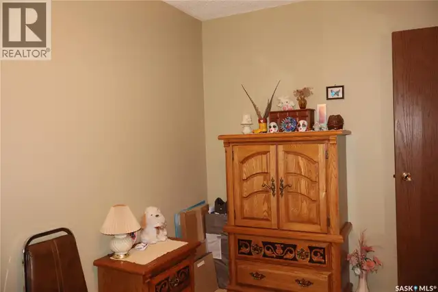 604 5th AVENUE W Assiniboia, Saskatchewan in Houses for Sale in Moose Jaw - Image 15