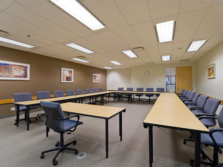 Virtual office in Toronto Airport Corporate Centre in Commercial & Office Space for Rent in Mississauga / Peel Region - Image 4