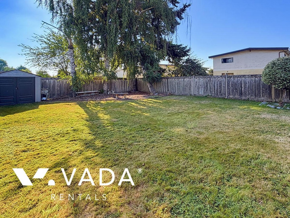 Steveston 3 BR Upper Level House Rental 3380 Springthorne Cr Ric 3
