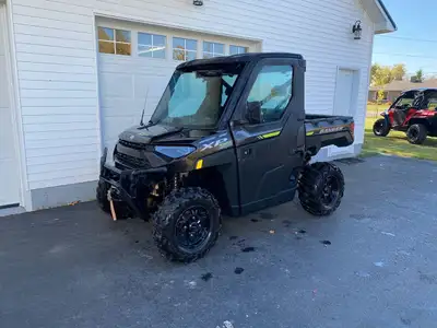 Excellent condition! Financing available! Full cab including : 3 seater !Power steering, LED rear ba...