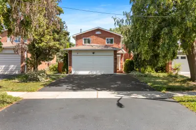 *3+1 BDRM * Why drive hours to experience a relaxing getaway when you can enjoy it every day in your...