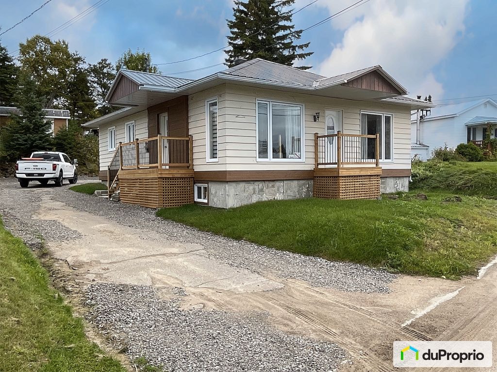 $180,000 - Bungalow for sale in Lac-Bouchette — photo 2