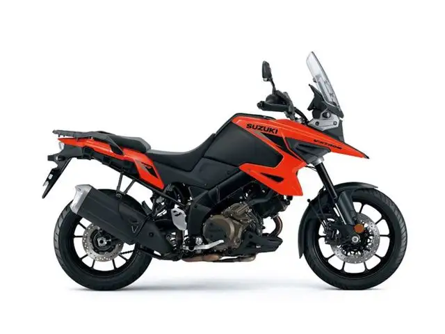 2024 Suzuki V-Strom 1050 in Street, Cruisers & Choppers in Hamilton - Image 2