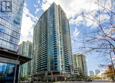 **Fully Furnished** Experience Downtown Living! Next To Scotiabank Arena, Minutes to Union Station,...
