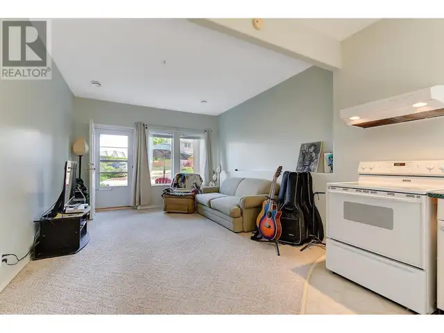 5165 Morrison Crescent Peachland, British Columbia in Houses for Sale in Penticton - Image 29