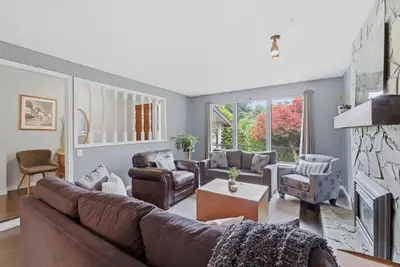 Located on a quiet cul-de-sac just steps from Jesse Lee Elementary, this well-maintained family home...