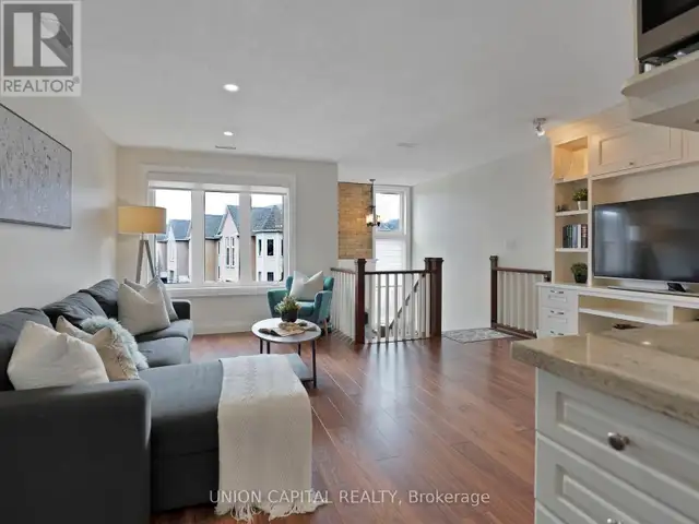 302 - 72 AERODROME CRESCENT Toronto (Leaside), Ontario62863768280963121