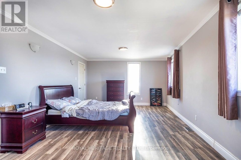 64 Cedar Grove Drive Scugog, Ontario, photo 13 of 21