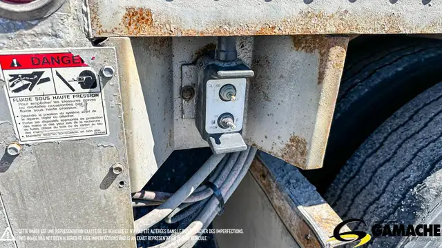 2009 MANAC 45' DRY VAN REMORQUE FERME AVEC HAYON ELEVATEUR in Heavy Equipment in Longueuil / South Shore - Image 14