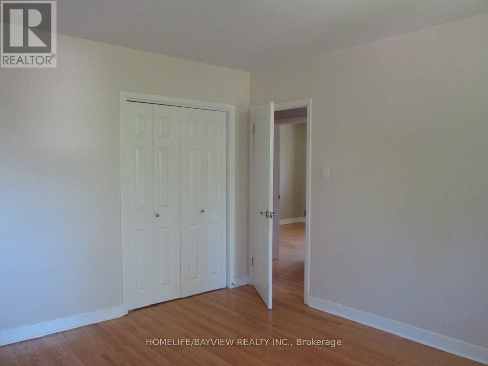303 MILLARD(MAIN LEVEL) AVENUE Newmarket (Central Newmarket), On 4