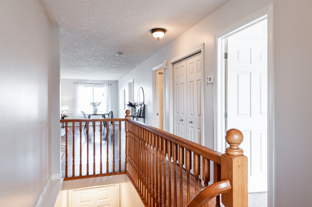 End Unit Bungalow Townhome in Houses for Sale in Stratford - Image 2