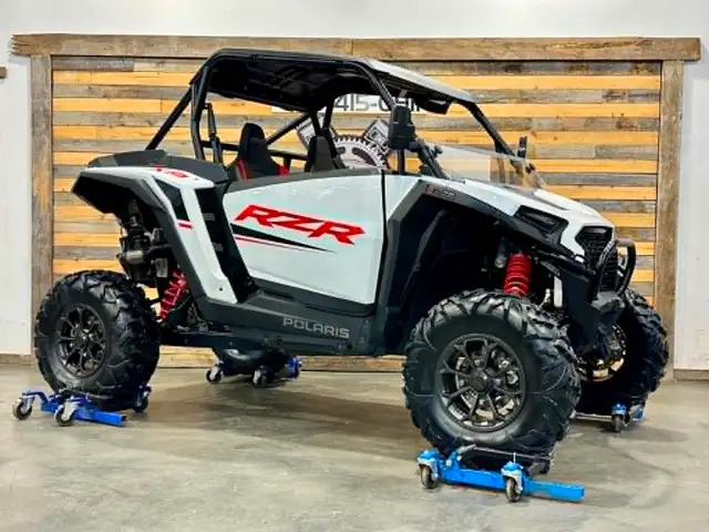 2024 Polaris RZR XP 1000 SPORT + EPS + 4WD + ONLY 3106 KM + RARE in ATVs in Ottawa - Image 4