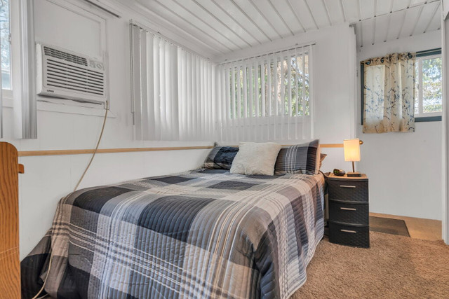 Two bedroom Modular Home in Waterloo in Houses for Sale in Kitchener / Waterloo - Image 3