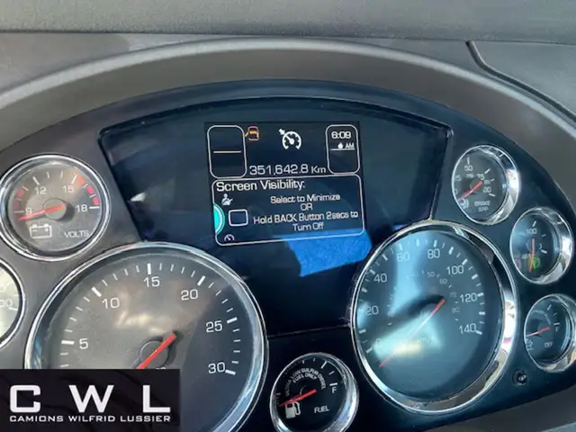 2018 Kenworth T880 in Heavy Trucks in Longueuil / South Shore - Image 9