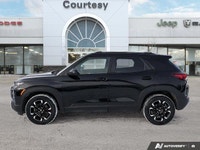 Tackle winter commutes with confidence and comfort in this 2023 Chevrolet Trailblazer LT. Designed t... (image 2)