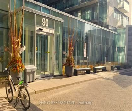 90 Stadium Rd in Condos for Sale in City of Toronto - Image 2