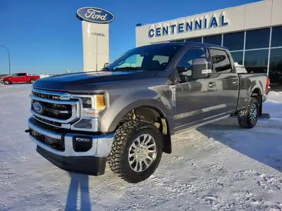 // EXCELLENT CONDITION! // Meet the 2022 Ford Super Duty F-350 SRW Lariat, now offered at Centennial...