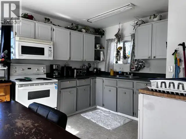 3965 FELKER STREET Lac La Hache, British Columbia in Houses for Sale in 100 Mile House - Image 4