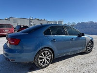 2015 VOKSWAGEN JETTA SE PKG ONLY 100,423KM 5 SPEED MANUAL GORGEOUS ONLY $210.88 BI WEEKLY WITH $0 DO... (image 6)