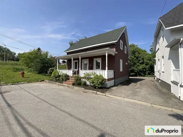 $325,000 - 2 Storey for sale in Chicoutimi (Chicoutimi) in Houses for Sale in Saguenay - Image 3