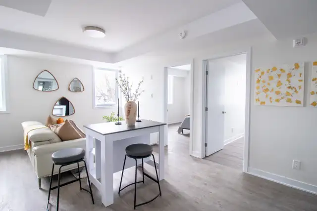 Private Room with Private Washroom - 5 minutes walk from Carleto in Long Term Rentals in Ottawa - Image 15