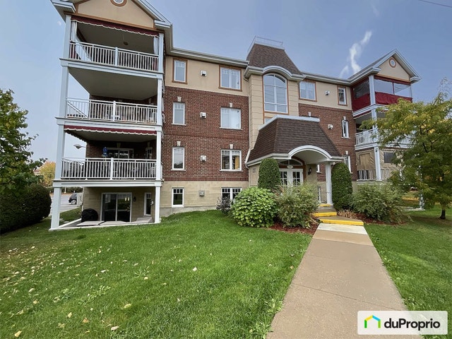 $395,000 - Condominium for sale in St-Jérôme (St-Jérôme) — photo 1