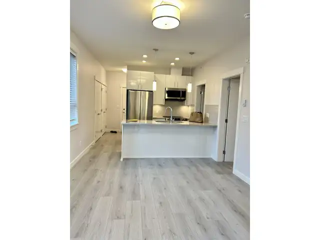 406 32690 14TH AVENUE Mission, British Columbia in Long Term Rentals in Mission - Image 7