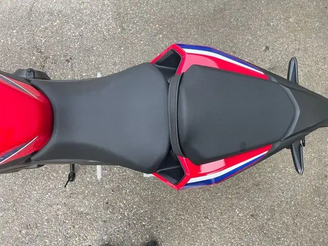 2025 Honda CBR500R in Street, Cruisers & Choppers in Calgary - Image 17