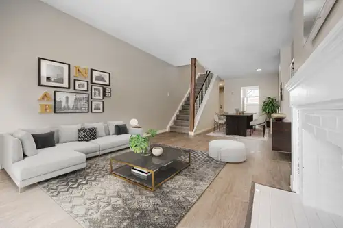 2 Bedroom Townhouse for Rent. Located in a peaceful neighbourhood in the Westmount area of London, 6...