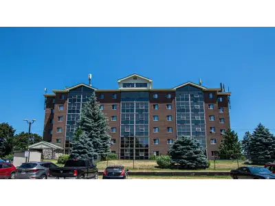 3 Bedroom Apartment for Rent - 444 Victoria Road N