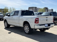 AMVIC Licensed Dealer * Turbo Diesel * Heavy-Duty Automatic Transmission * Gooseneck/5th Wheel Towin... (image 5)