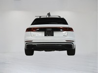 This 2021 Audi Q8 55 TFSI quattro 2021 Technik is a local Ontario vehicle presented in excellent con... (image 6)
