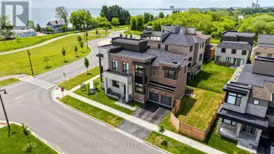 GTA's Largest Master-Planned Waterfront Community W/Luxurious Life Style. Elevator goes to all level...
