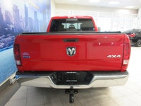 DODGE RAM 1500 2011 SLT ÉDITION V-8 5.7 LITRES HÉMI QUAD-CAB / BOITE 6.4 POUCES AVEC SEULEMENT 23520... (image 6)