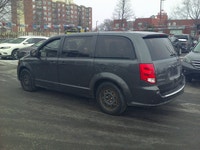 2018 Dodge Grand Caravan Price $11999 183500 KM ON or QC Safety Included Warranty Included Carfax In... (image 4)