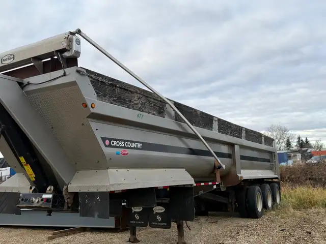  Dump Trailer  in Heavy Equipment in St. Albert - Image 2