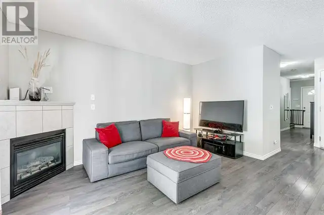 402, 760 Railway Gate SW Airdrie, Alberta62864393136769124
