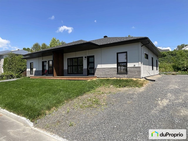 $398,000 - Semi-detached for sale in Alma — photo 1
