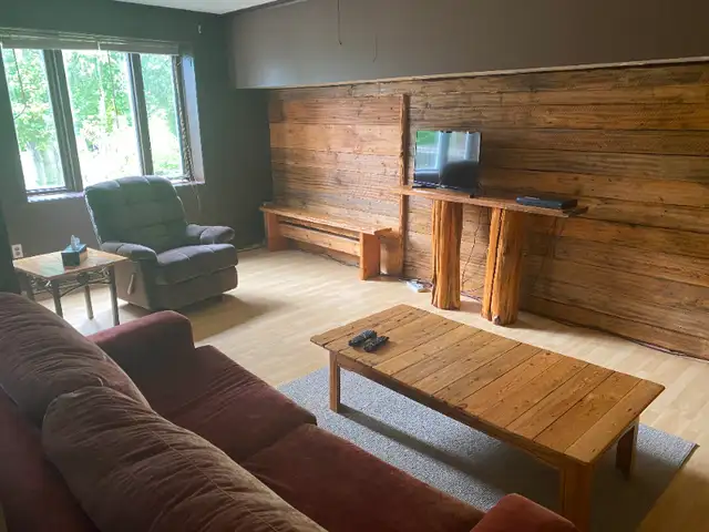 très beau grand 4 'demi meublé tout fourni pour travailleur in Short Term Rentals in Rouyn-Noranda - Image 4